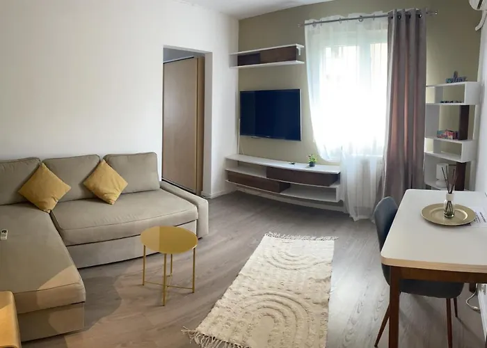 Cotroceni By Darius * Бухарест